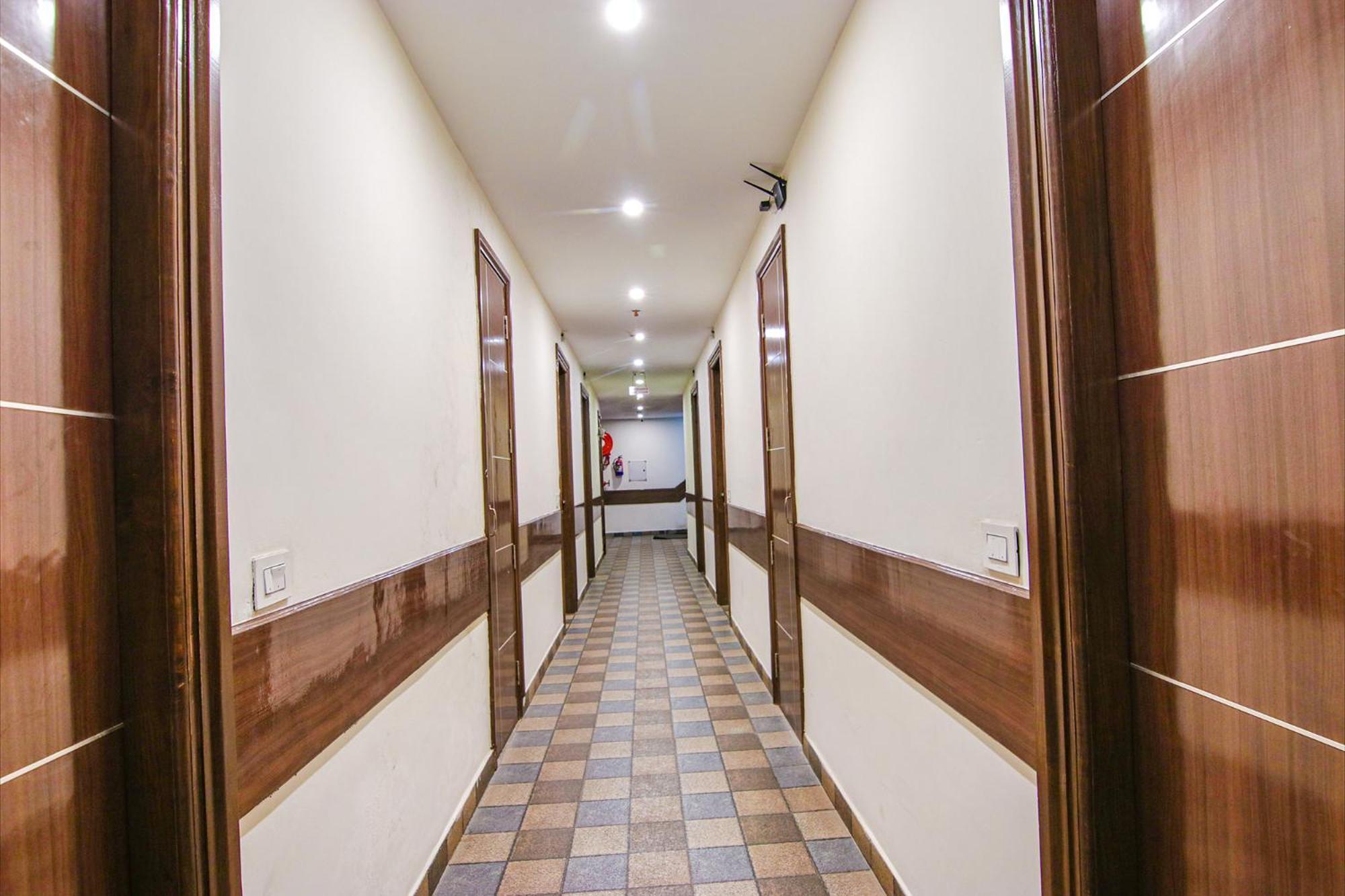 Fabhotel Lime Wood Mohali Екстер'єр фото