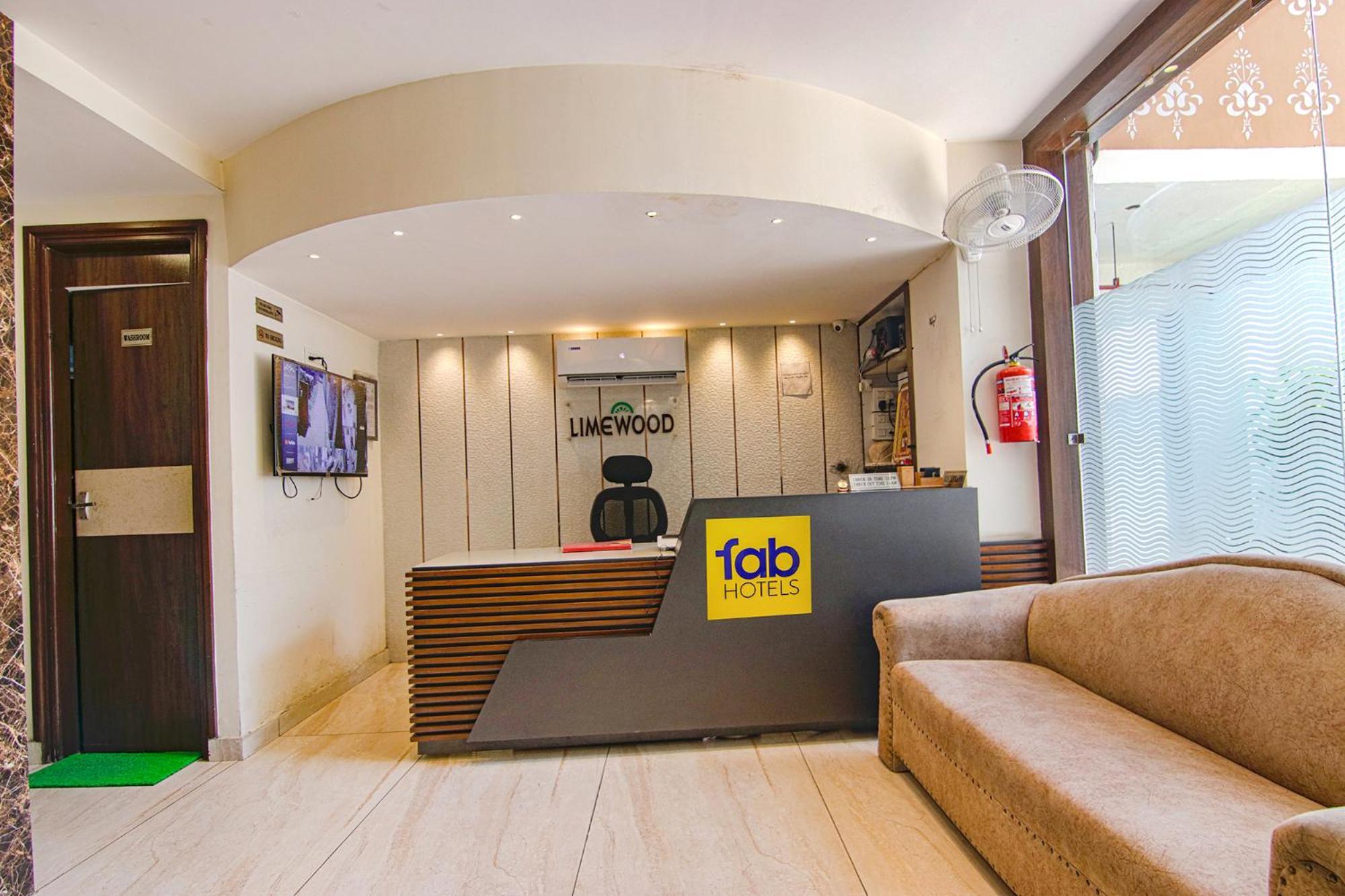 Fabhotel Lime Wood Mohali Екстер'єр фото